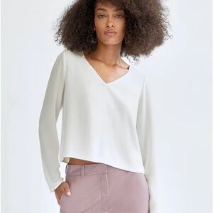 Aritzia Babaton Murphy Blouse in White (Small)